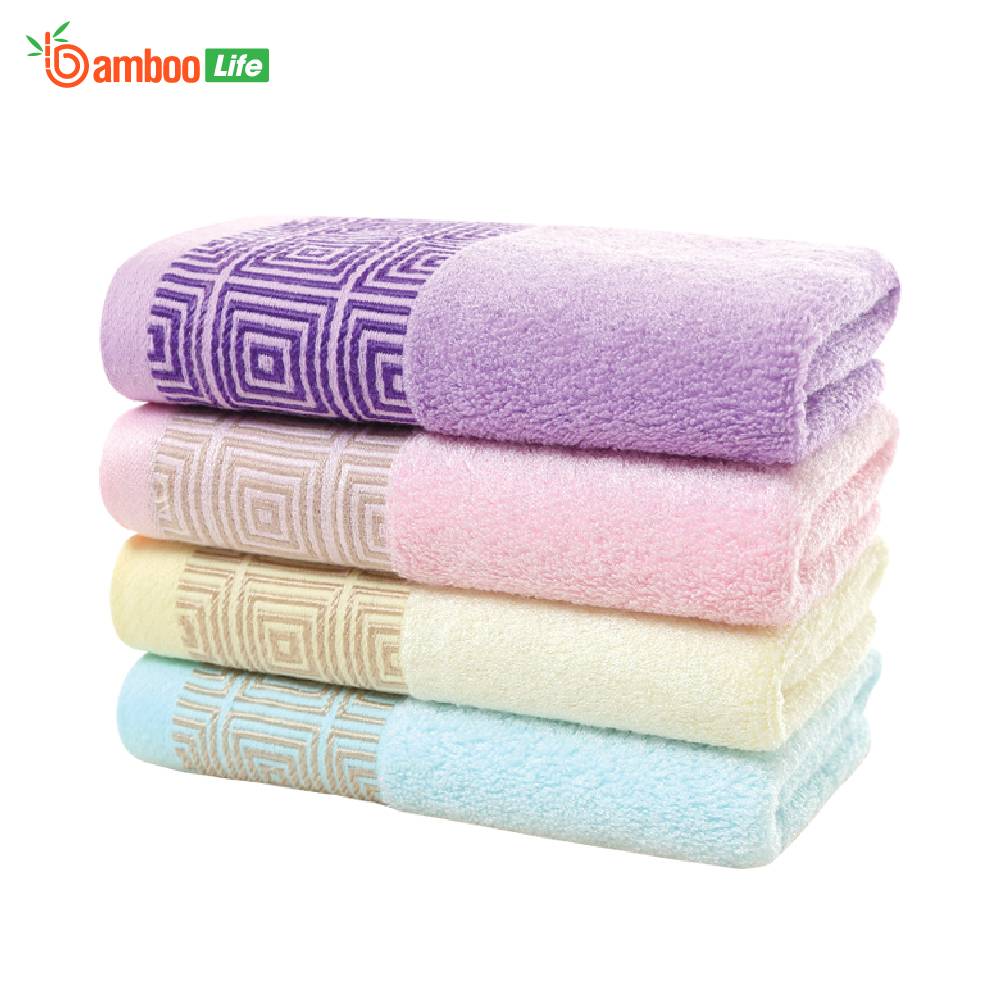 Khan-tam-soi-tre-Bamboo-Life-BL046-mem-mai-tham-hut-tot-an-toan-khi-su-dung-than-thien-voi-moi-truong-01 Khăn tắm sợi tre Bamboo Life họa tiết ô vuông