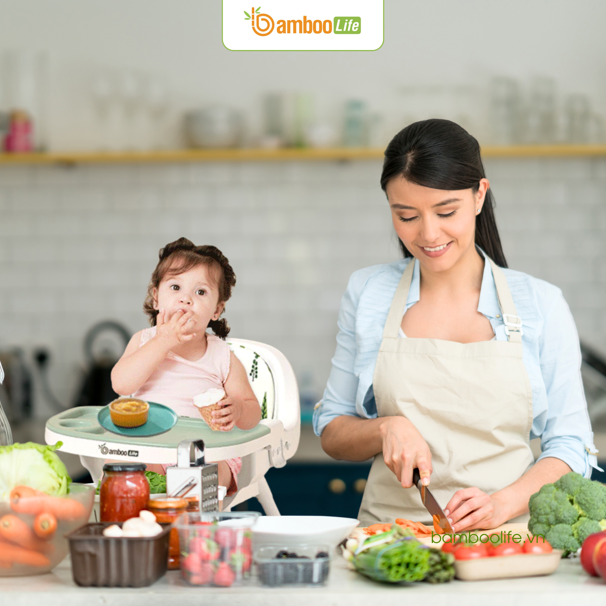 Ghế ăn dặm chất lượng giúp bé an toàn, tự lập và thoải mái