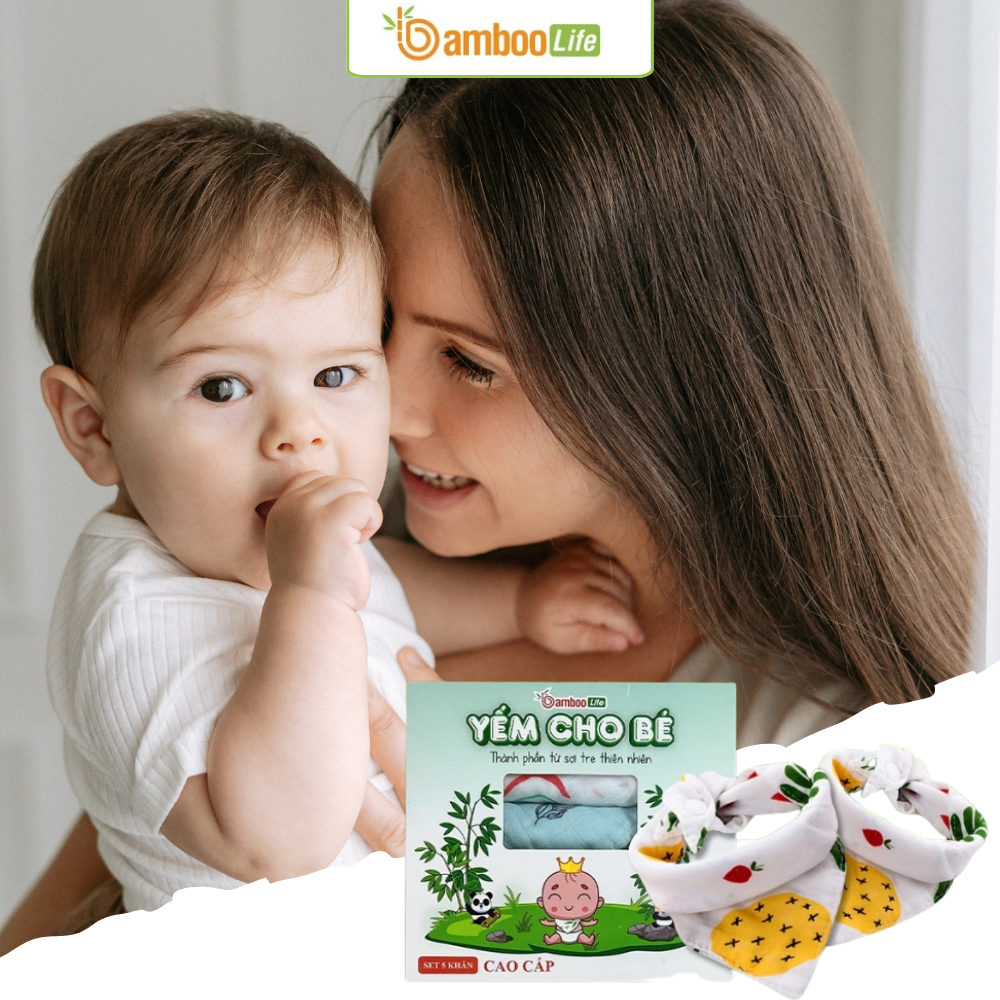 Yếm tam giác bảo vệ quần áo bé, giữ da bé luôn khô thoáng