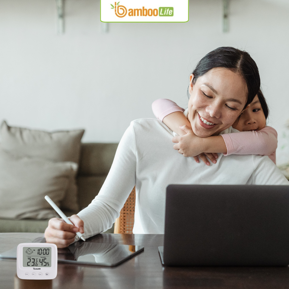 Nhiệt kế phòng để bàn – quà tặng thiết thực cho mẹ bỉm